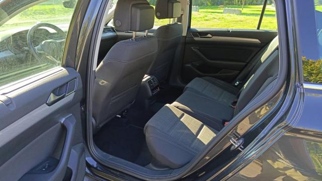 Volkswagen Passat Sw image 8