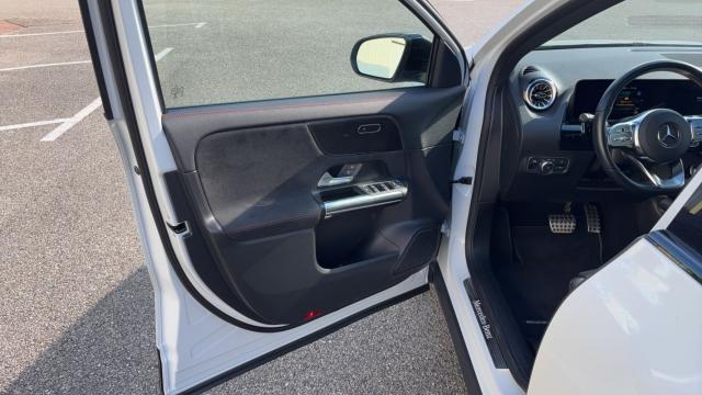 Mercedes Benz Classe Gla image 8