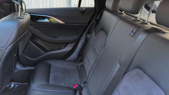 Infiniti Q30 image 6