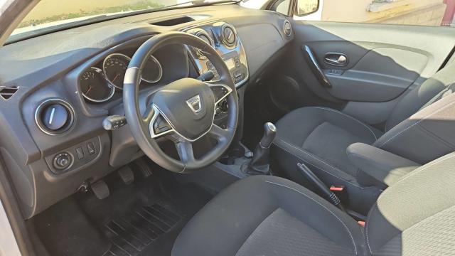 Dacia Logan image 5