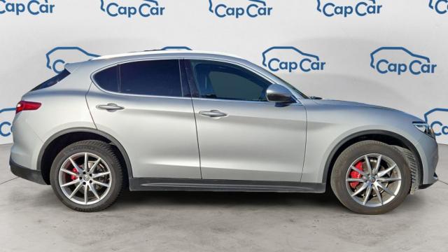 Alfa Romeo Stelvio image 3