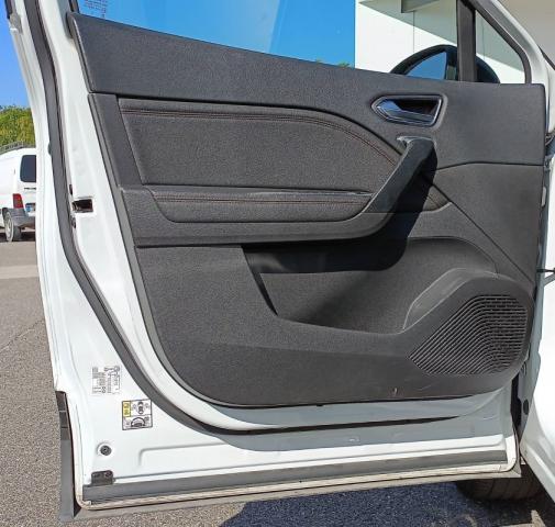 Renault Captur image 6
