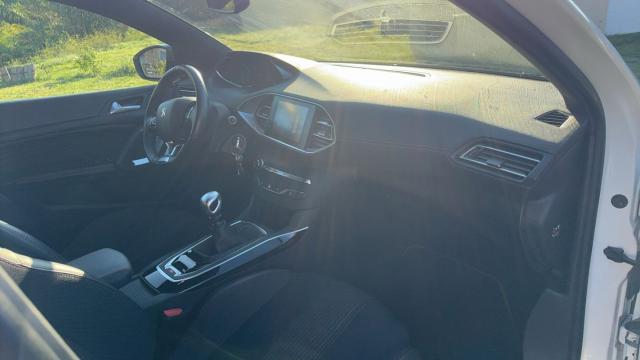 Peugeot 308 image 7