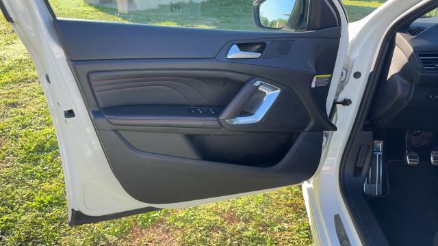 Peugeot 308 image 5