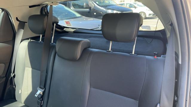 Toyota Yaris image 8