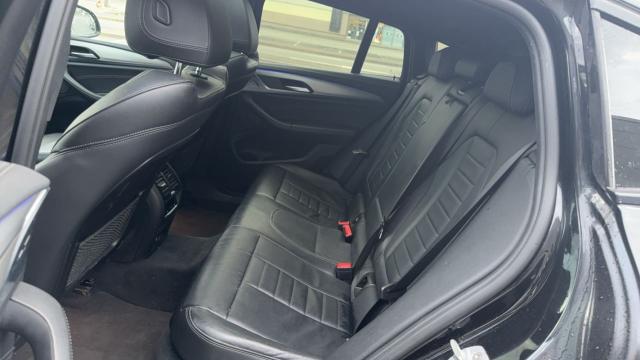 Bmw X4 image 7