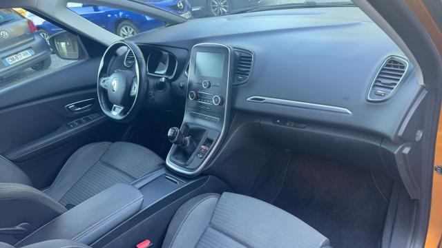 Renault Scénic image 8