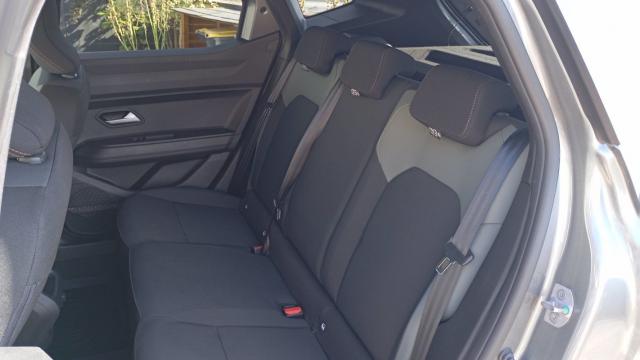 Dacia Duster image 8