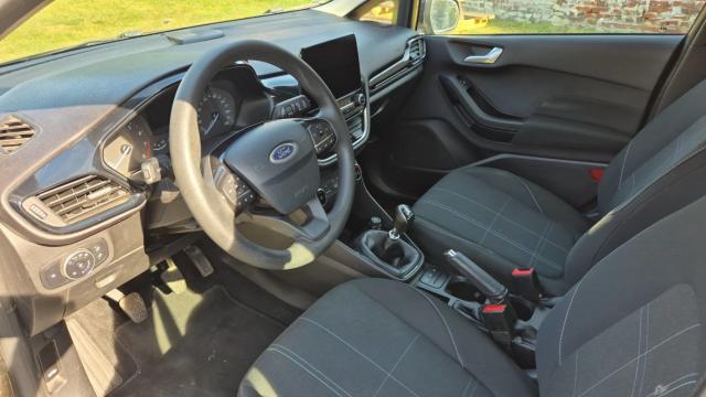 Ford Fiesta image 4