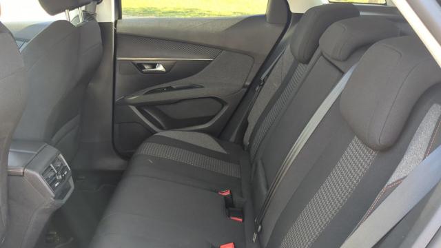 Peugeot 3008 image 9