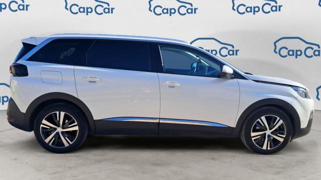 Peugeot 5008 image 9