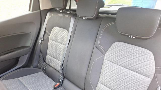 Renault Clio image 9