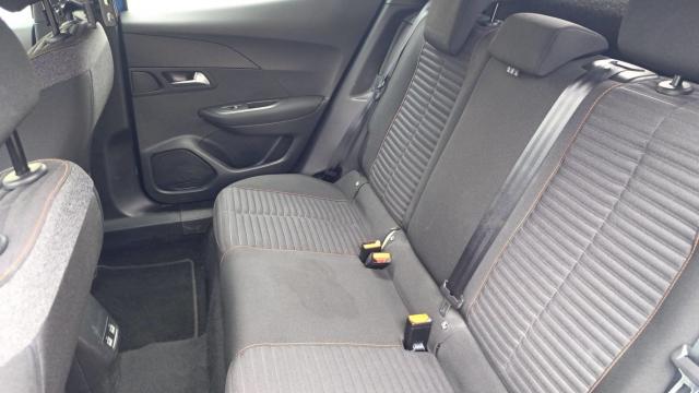 Peugeot 2008 image 7