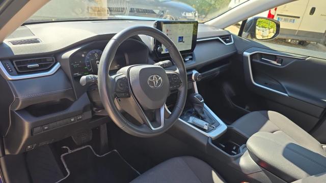 Toyota Rav4 image 7