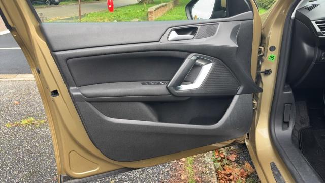 Peugeot 308 Sw image 3