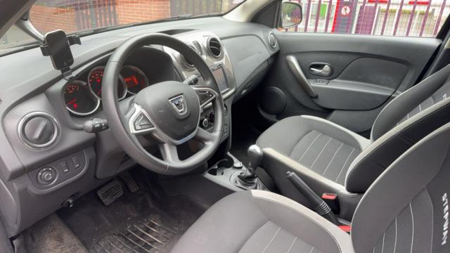 Dacia Sandero image 1