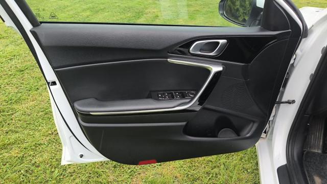 Kia Ceed image 7