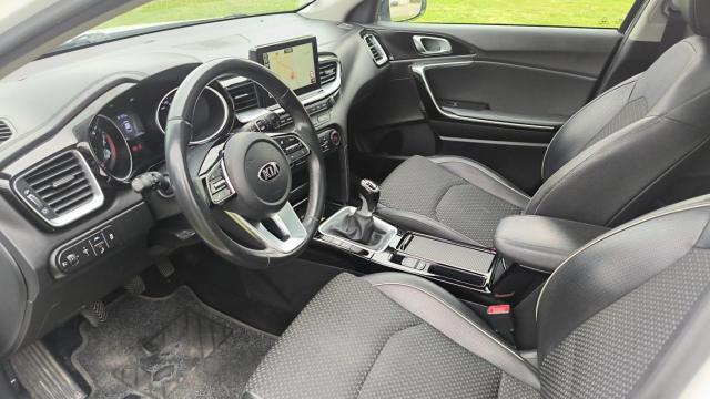 Kia Ceed image 5