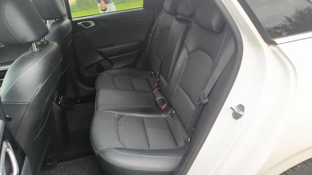 Kia Ceed image 9