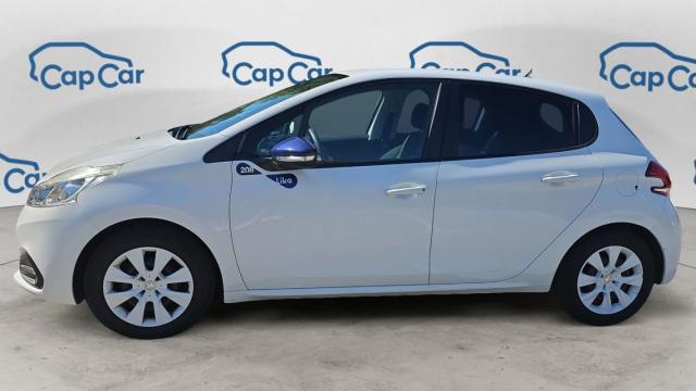 Peugeot 208 image 1