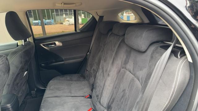 Lexus Ct 200h image 4