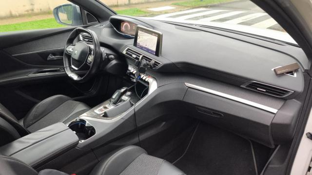 Peugeot 3008 image 8