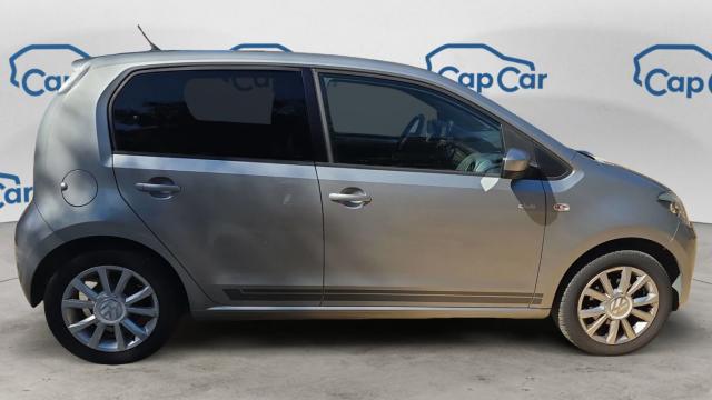 Volkswagen Up! image 1