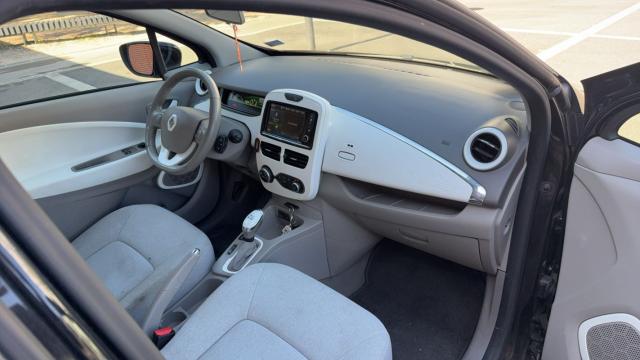 Renault Zoe image 2