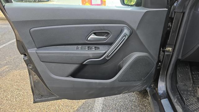 Dacia Duster image 8