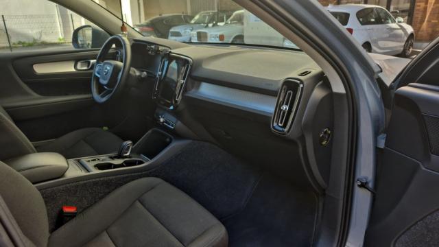 Volvo Xc40 image 2