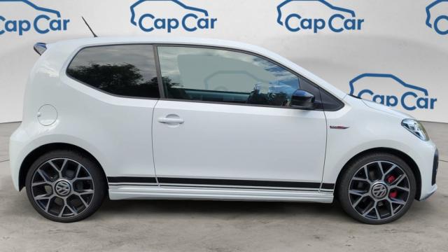 Volkswagen Up! image 9