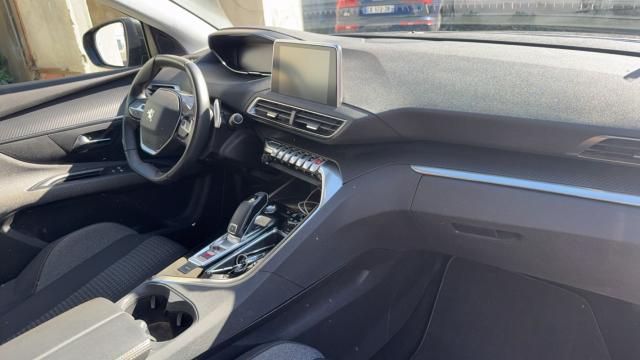 Peugeot 5008 image 7