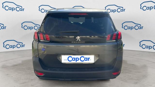 Peugeot 5008 image 4