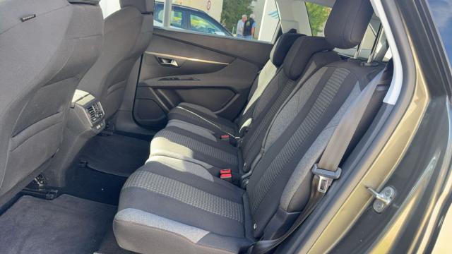 Peugeot 5008 image 5
