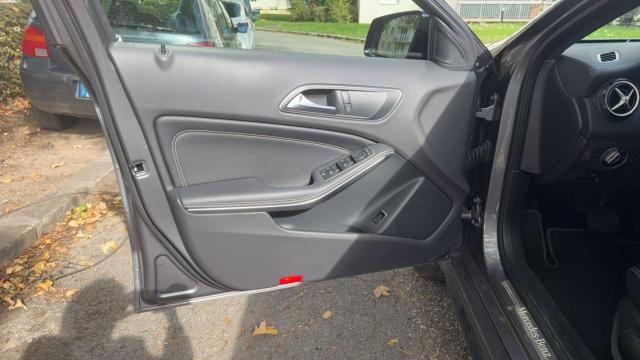 Mercedes Benz Classe Gla image 3
