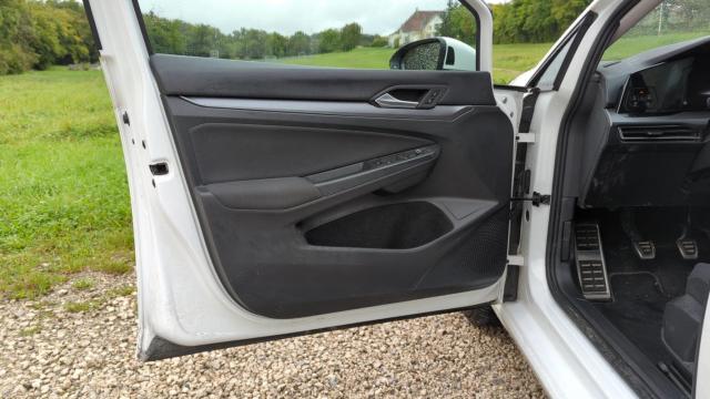 Volkswagen Golf image 6