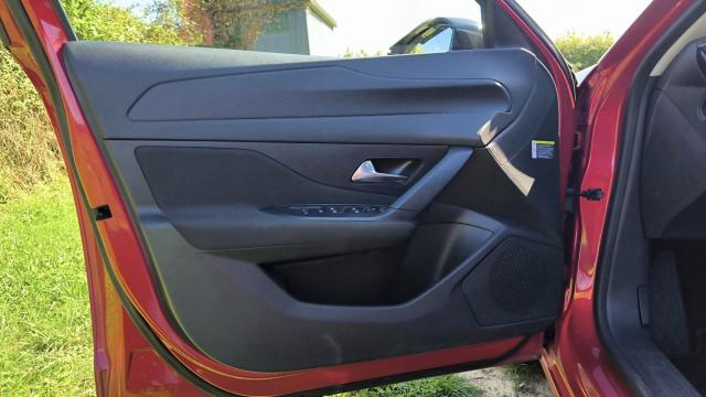 Peugeot 308 image 5