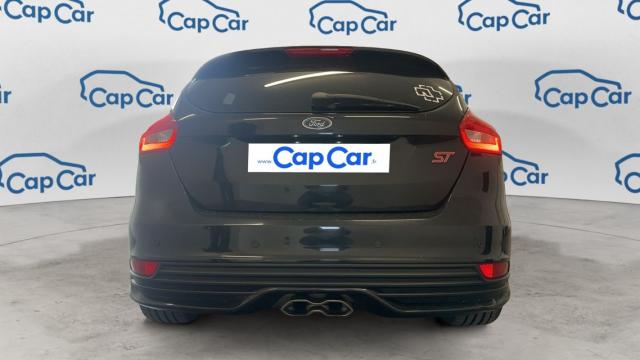 Ford Focus image 8