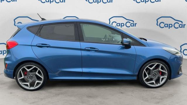 Ford Fiesta image 3