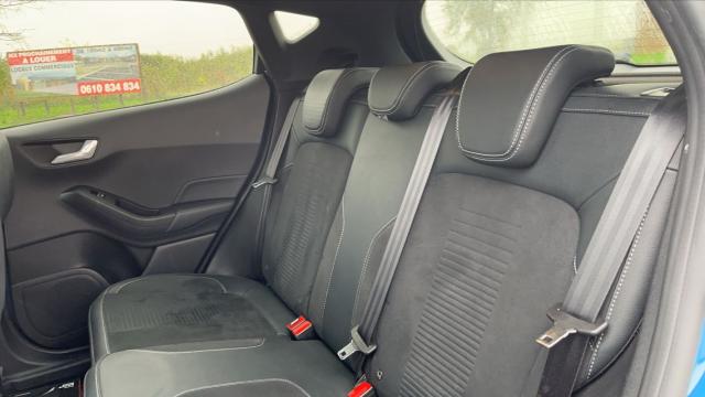 Ford Fiesta image 4