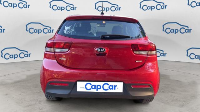 Kia Rio image 4
