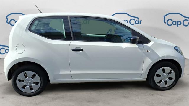 Volkswagen Up! image 8