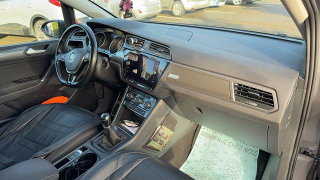 Volkswagen Touran image 6