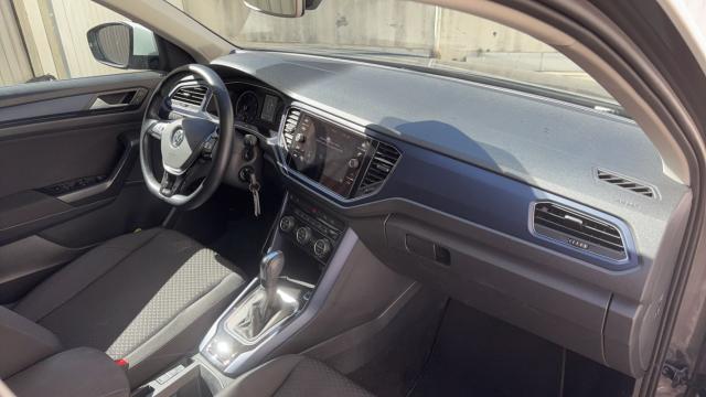 Volkswagen T-Roc image 5