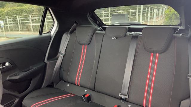 Opel Corsa image 9