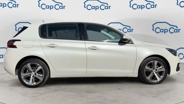 Peugeot 308 image 8
