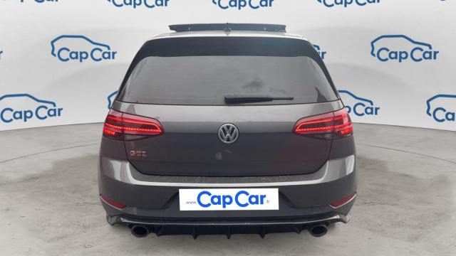 Volkswagen Golf image 9