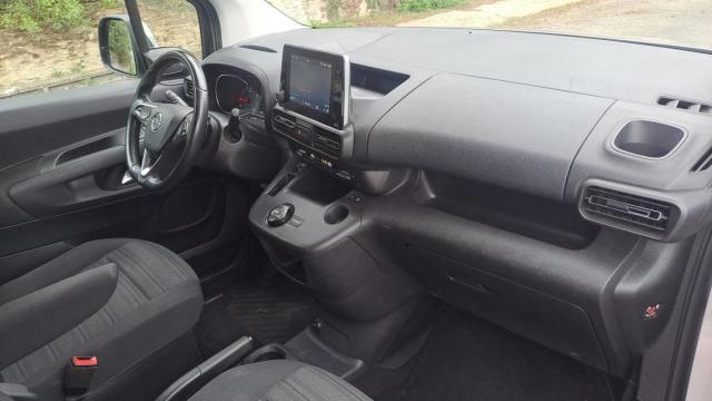 Opel Combo image 2