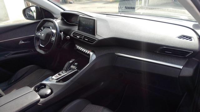 Peugeot 3008 image 7