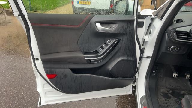Ford Puma image 2